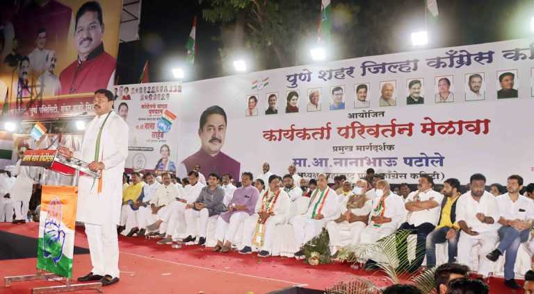 पुण्यात किडक्या विचारांच्या लोकांनी महात्मा फुले, सावित्रीबाई फुले यांच्यावर घाण फेकली होती..नाना पटोले
