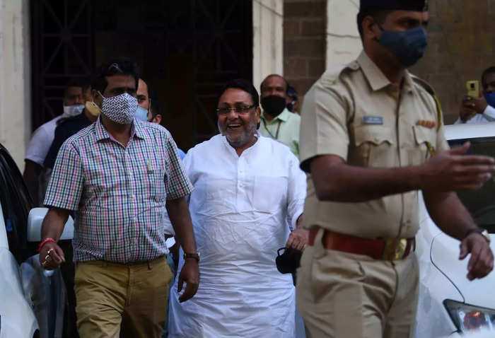 नवाब मलिक यांना 14 दिवसांची कोठडी देण्याची ईडीची मागणी