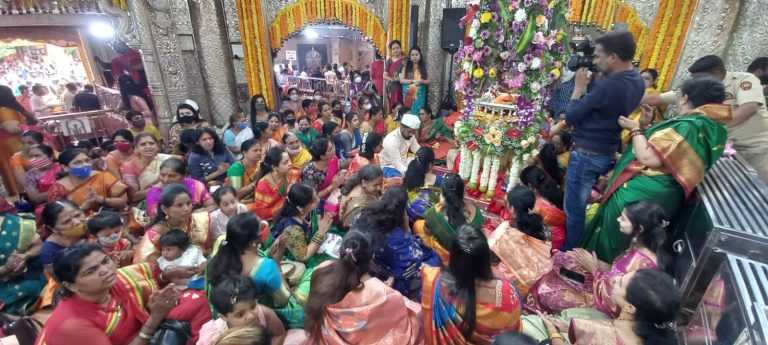 गणेशस्तुतीच्या मंगल स्वरांत ‘दगडूशेठ’ मंदिरात गणेशजन्म सोहळा संपन्न (व्हिडीओ)