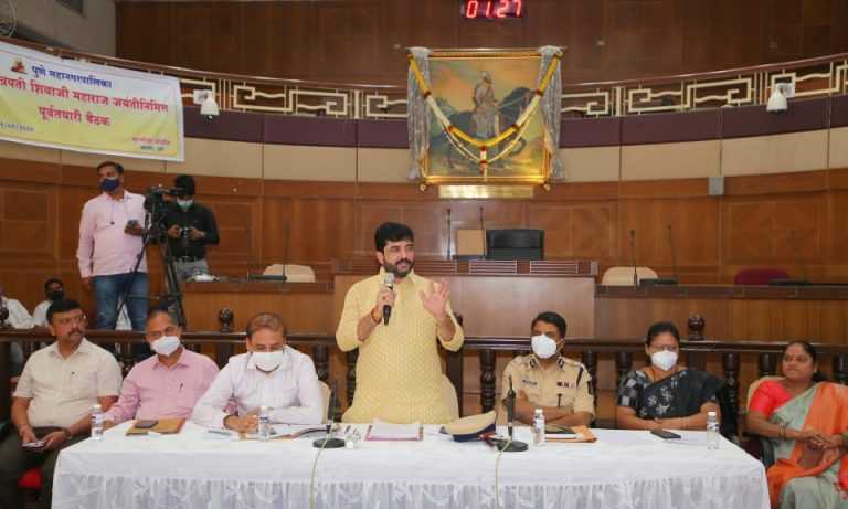शिवजयंती मिरवणुकीला परवानगी द्यावी : महापौर मोहोळ