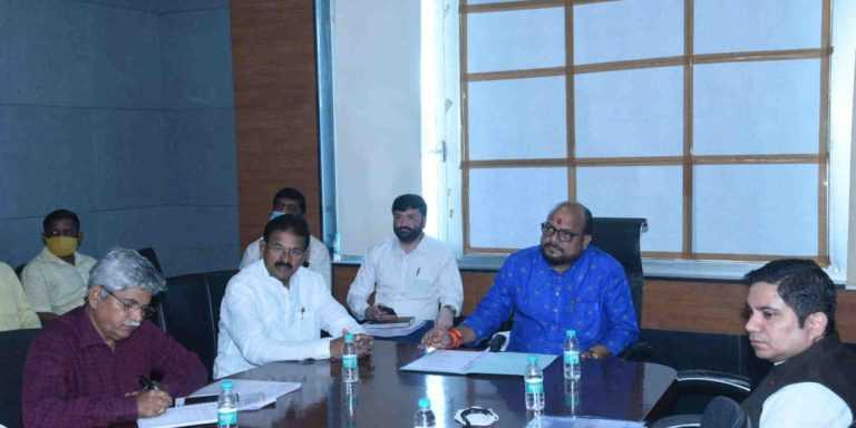 चाकण औद्योगिक वसाहत व खेड तालुक्यातील गावांच्या सुधारित पाणीपुरवठा योजनेबाबत तात्काळ कार्यवाही करावी – पाणीपुरवठा मंत्री गुलाबराव पाटील