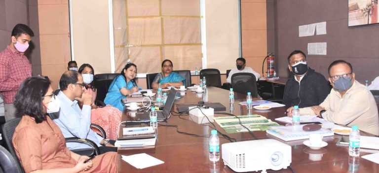 महिला धोरणाच्या मसुद्याबाबत अभिप्राय तात्काळ पाठवावे – महिला व बालविकास मंत्री ॲड.यशोमती ठाकूर यांचे विभागीय आयुक्तांना निर्देश
