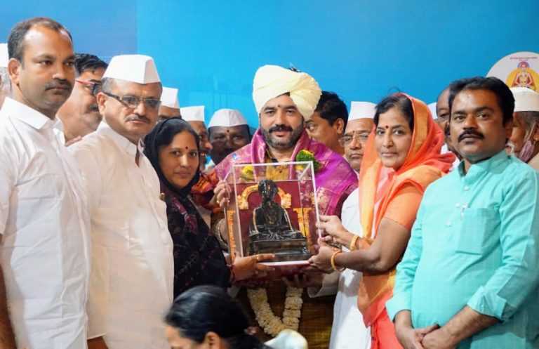 आळंदीकरांकडून महापौर मुरलीधर मोहोळ यांचा नागरी सत्कार !