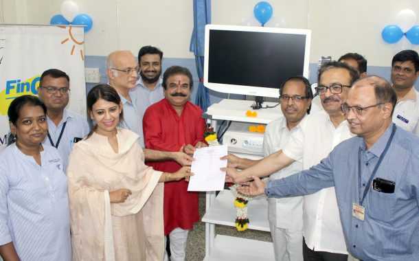 फिनोलेक्स इंडस्ट्रीज, मुकुल माधव फाउंडेशनतर्फेससून रुग्णालयाला 'एन्डोस्कोपी मशीन'चे हस्तांतरण