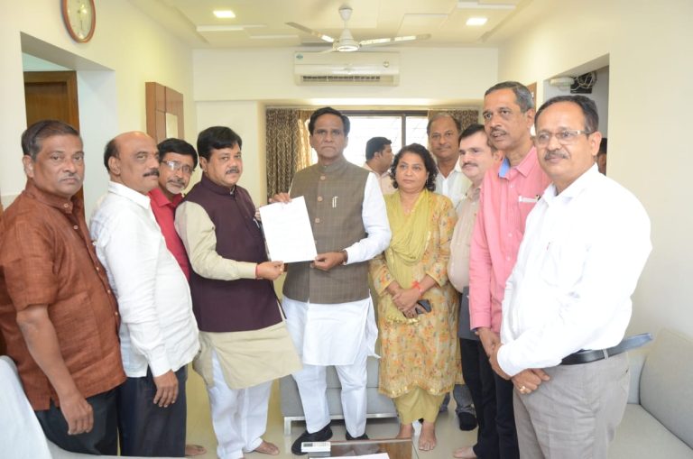 महाड येथील पूर निवारणाची समस्या तसेच वीर ते रानवडी दरम्यान रेल्वे दुपदरीकरणाचा प्रश्न लवकर सोडविणार-केंद्रीय रेल्वे राज्यमंत्री रावसाहेब दानवे