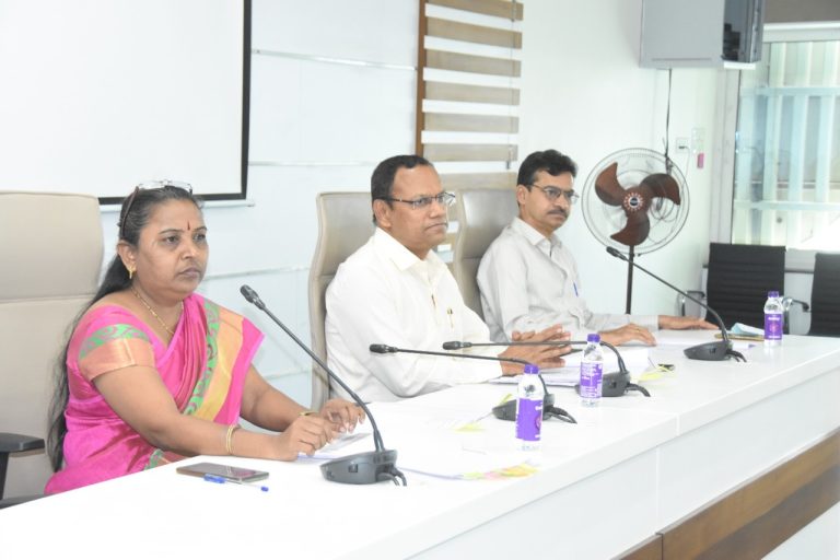 सर्वसमावेशक महिला जिल्हा सल्लागार समितीची बैठक संपन्न