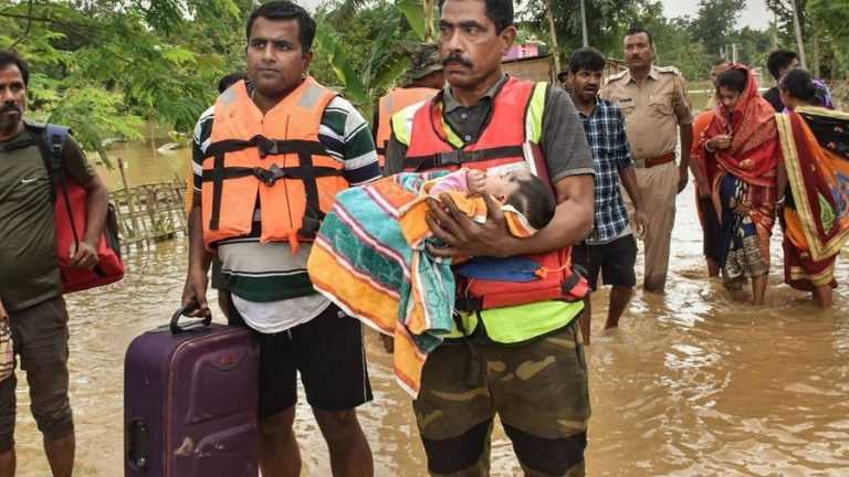 पावसाने हाहाकार : 3 राज्यांत 57 जणांचा मृत्यू,पुरामुळे 7 लाख बाधित