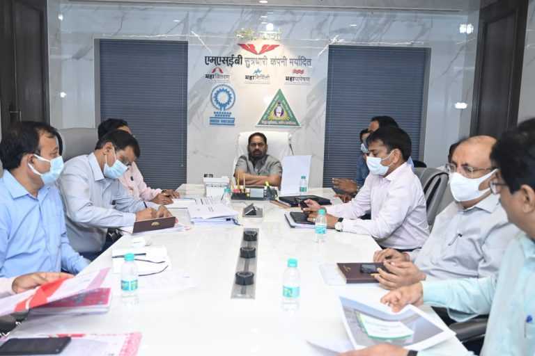 इरई धरणावरील तरंगते सौर ऊर्जा पार्क पर्यटकांचे आकर्षण ठरणार