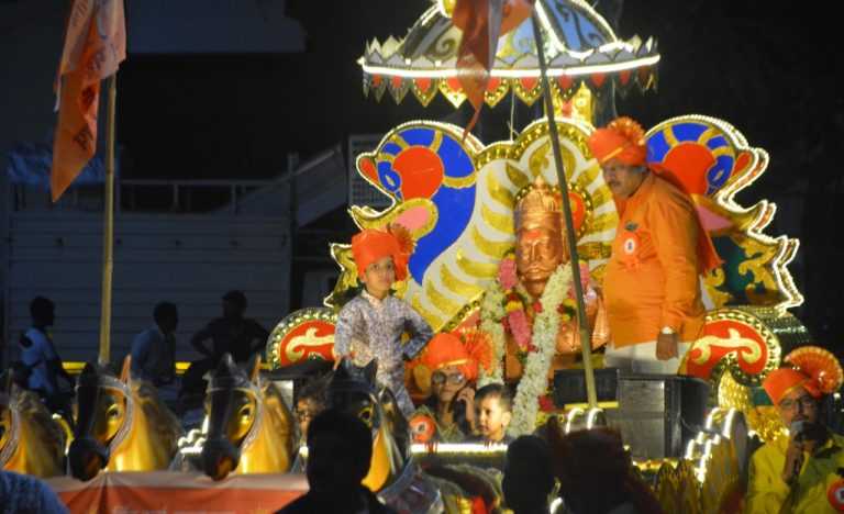 भव्य शोभायात्रा व ढोल-ताशांच्या गजरात महाराणा प्रतापसिंह यांना अभिवादन