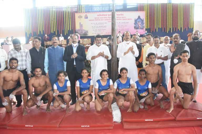सावित्रीबाई फुले स्मारक आणि जलतरण तलावासाठी विद्यापीठाला १० कोटी रुपयांचा निधी-उपमुख्यमंत्री अजित पवार