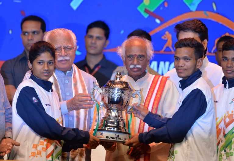 हरियानात खेल अकादमी स्थापन करणार – मनोहर लाल खेलो इंडिया स्पर्धेच्या समारोपप्रसंगी घोषणा