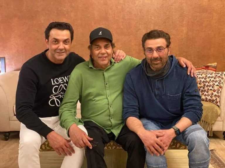 अभिनेते धर्मेंद्र यांची प्रकृती गंभीर, मुंबईतील ब्रीच कँडी रुग्णालयात उपचार सुरु