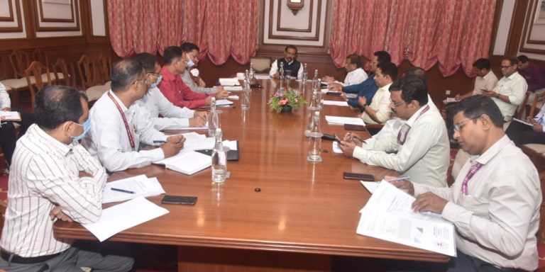 महात्मा गांधी रुग्णालय समस्याबाबत कार्यवाही करणार – सार्वजनिक आरोग्य मंत्री राजेश टोपे