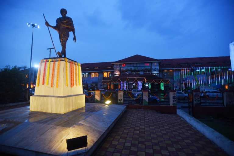 गुजरातमधून आणलेली 51 लाख रुपयांची रोकड पुणे रेल्वे स्थानकावर जप्त!