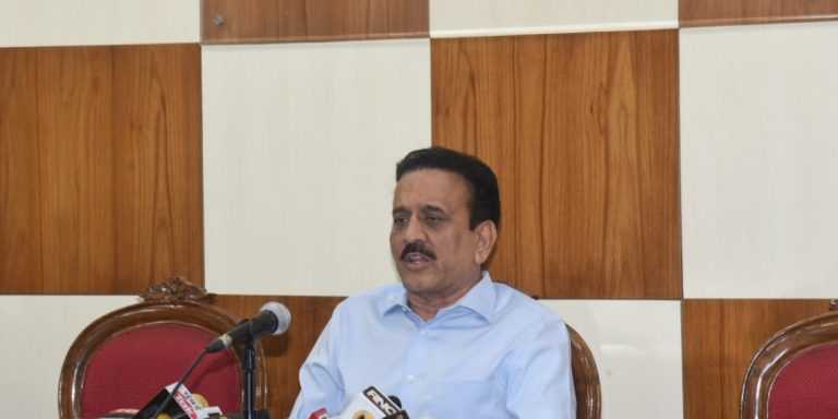 महाराष्ट्राची क्रीडा परंपरा कायम राखणाऱ्या राज्याच्या चमूचे क्रीडा मंत्री गिरीष महाजन यांच्याकडून अभिनंदन