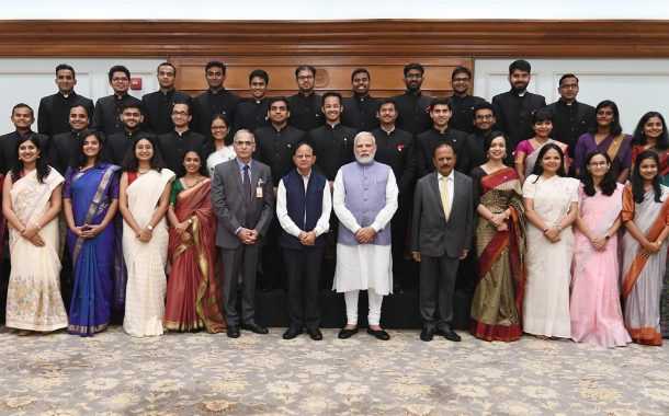 पंतप्रधानांच्या आर्थिक सल्लागार परिषदेने इंडिया@ 100 साठी स्पर्धात्मकता पथदर्शी आराखडा केला प्रसिद्ध