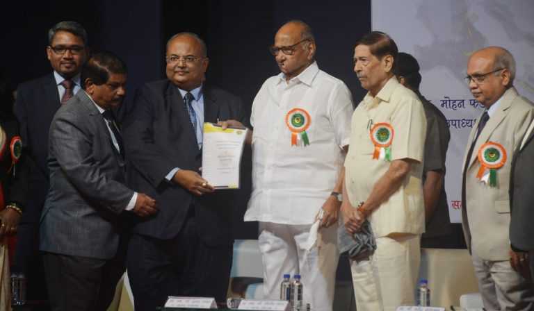 केंद्र-राज्य सरकार, संस्थाचालक व धर्मादाय कार्यालयात सुसंवाद आवश्यक -खासदार शरद पवार