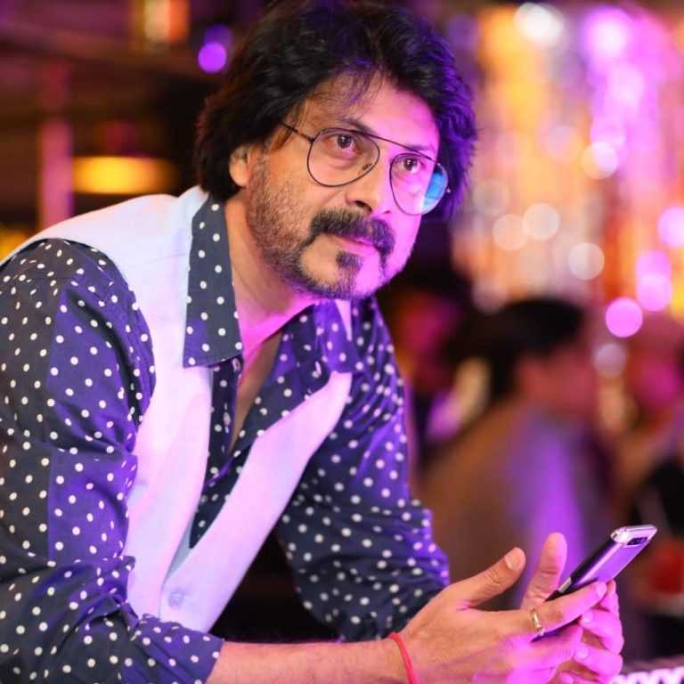 इंडियन सिने फेस्टिव्हल मध्ये योगेश देशपांडे यांना सर्वोत्कृष्ट दिग्दर्शक पुरस्कार