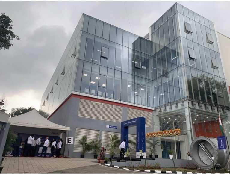 क्रेन इंडिया च्या महाराष्ट्रातील सातारा येथील नव्या व्हॉल्व कारखान्याचे समारंभपूर्वक उदघाटन