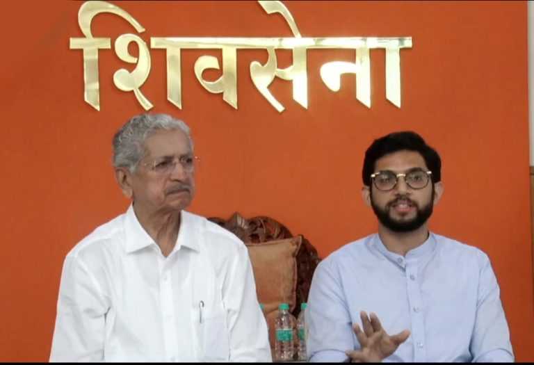 गद्दारांमुळे वेदांत नंतर बल्क ड्रग पार्कचा प्रकल्पही महाराष्ट्राबाहेर- आदित्य ठाकरेंचे आसूड