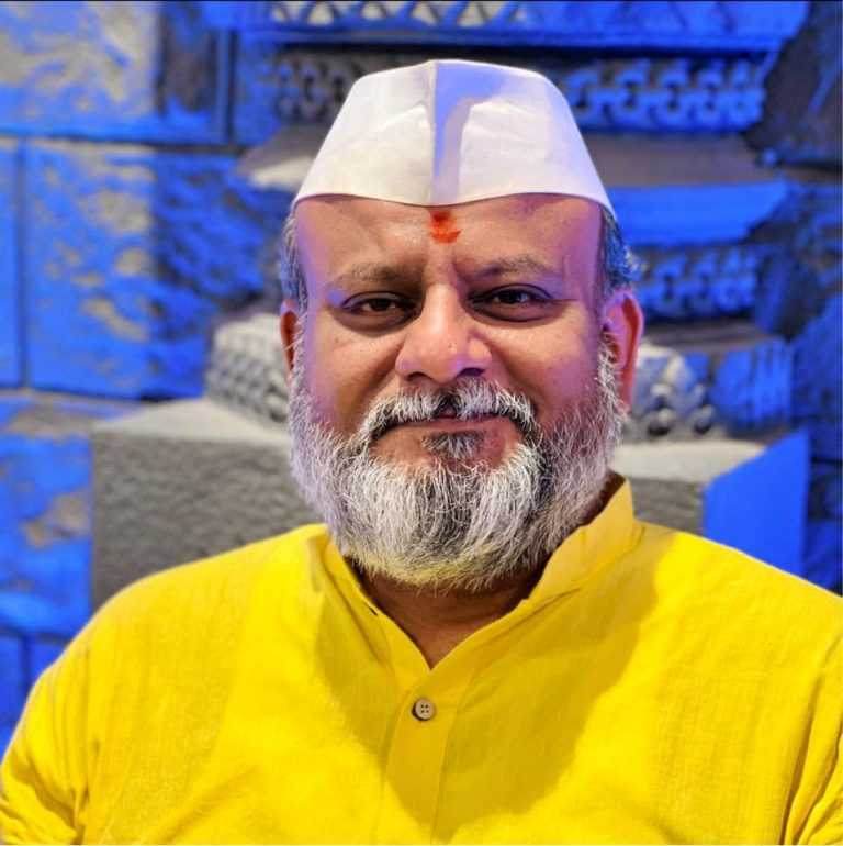 आशिष चांदोरकर यांना उपमुख्यमंत्र्यांकडून श्रद्धांजली