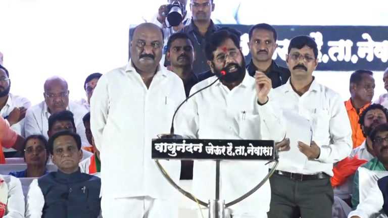 मेमनचे हस्तक होण्यापेक्षा मोदींचे सहकारी होऊ-शिंदेंची ठाकरेंवर टीका