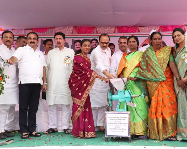 अधिकाऱ्यांनो कुणाच्याही दबावातून त्रास देऊ नका,आम्ही कधी सत्तेत येऊ कळणार नाही:अजित पवारांचा इशारा