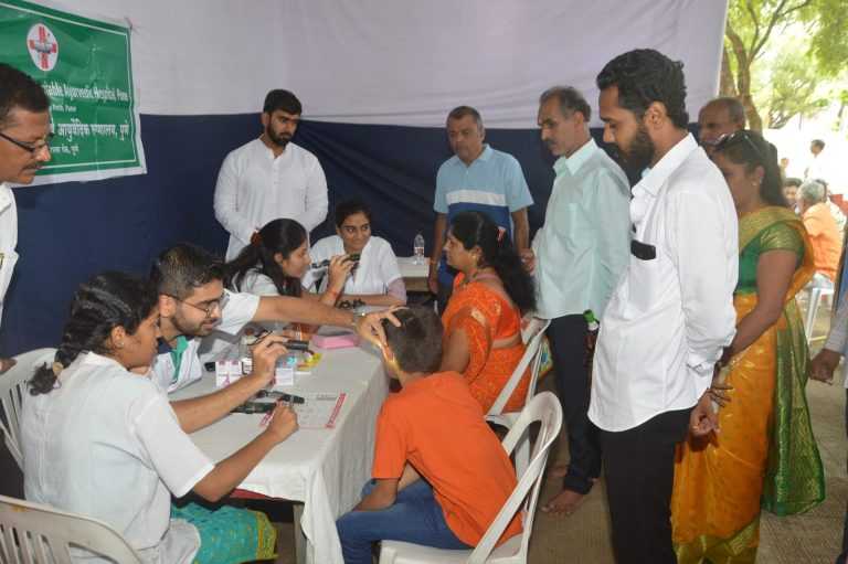 तळजाई माता देवस्थानतर्फे  ३२५ महिलांची आरोग्य तपासणी