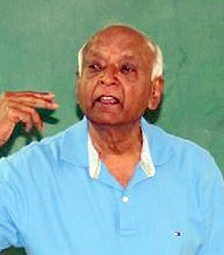 ‘आईन्स्टाईनच्या मेंदूचा प्रवास’वर डॉ. मुकुंद मोहरीर यांचे व्याख्यान