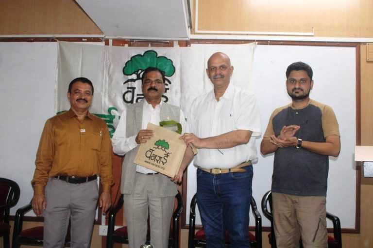 पर्यावरण संवर्धनाचा संस्कार विद्यार्थ्यांमध्ये रुजविण्यात शिक्षकांची भूमिका महत्वाची-रवींद्र धारिया 