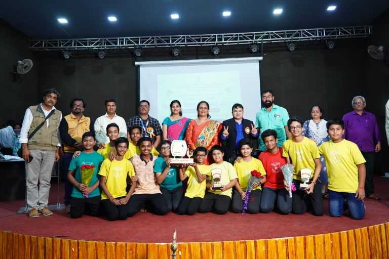 राज्यस्तरीय विज्ञान नाट्य स्पर्धेत ‘रमणबाग’ विजेते
