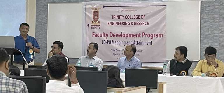 अध्यापनाला आधुनिकतेची, संशोधनाची जोड द्यावी-डॉ. मनोहर चासकर 