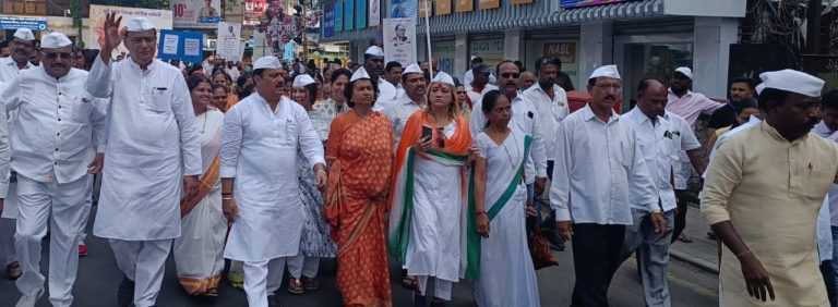 महात्मा गांधी जयंतीनिमित्त काँग्रेसची ‘‘संवाद यात्रा ‘ संपन्न