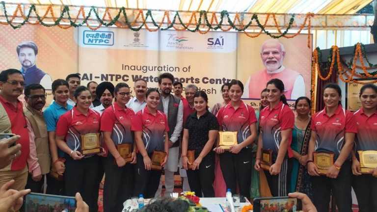हिमाचल प्रदेशात वॉटर स्पोर्ट्स केंद्राचे केंद्रीय मंत्री अनुराग ठाकूर यांच्या हस्ते उद्घाटन