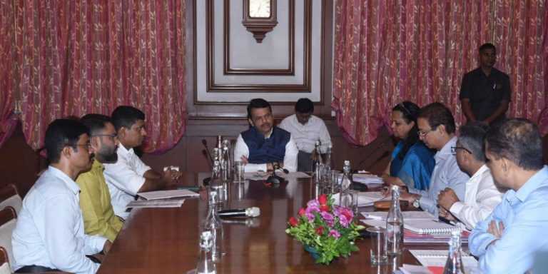 टीव्ही जर्नलिस्ट असोसिएशनच्या सदस्यांना ठाण्यातील सदनिका नियमानुसार वितरित करण्यात येणार – उपमुख्यमंत्री देवेंद्र फडणवीस