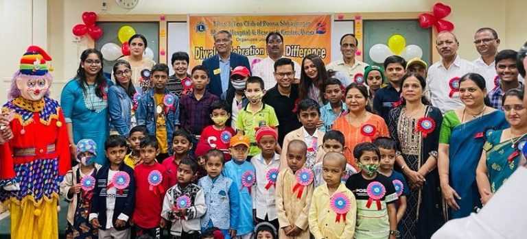 कॅन्सरग्रस्त चिमुकल्यांसोबत दिवाळी साजरी