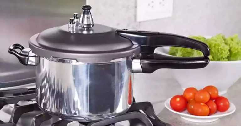 क्लाउडटेलने ग्राहकांना विकलेले 1,033 प्रेशर कुकर परत मागवून घेतलेले पैसे परत करावेत