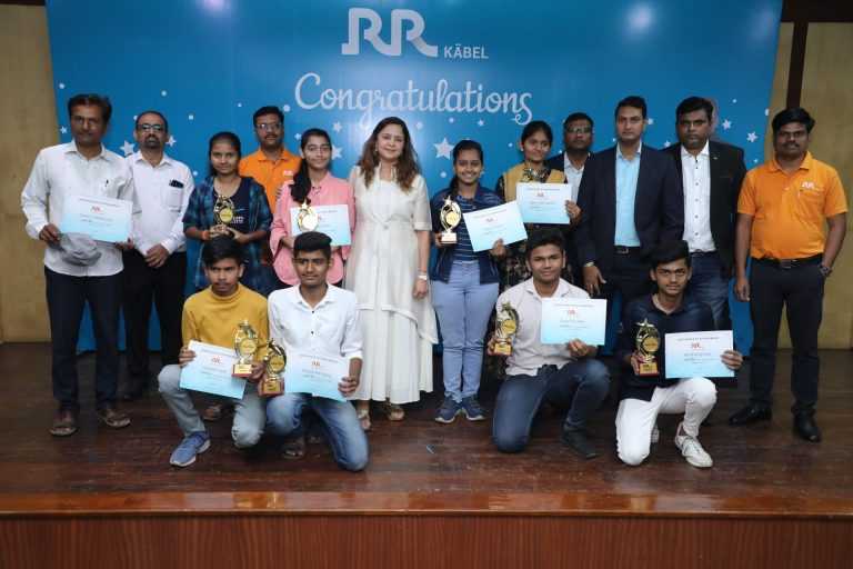 आरआर काबलतर्फे १ कोटी रुपयांच्या शिष्यवृत्ती कार्यक्रमातील काबल स्टार्स विजेत्यांची घोषणा