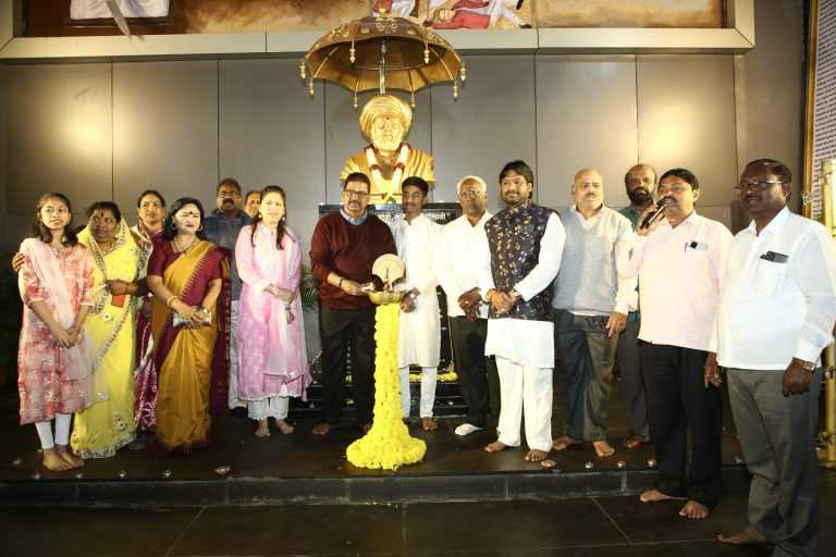 आद्यक्रांतीगुरू लहुजी वस्ताद साळवे यांच्या २२८ व्या जयंतीच्या पूर्व संध्येला दीपोत्सव संपन्न