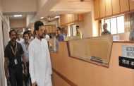 केंद्रीय मंत्री अनुराग सिंह ठाकूर यांनी मुंबईत माहिती आणि प्रसारण मंत्रालयाच्या माध्यम कार्यालयांच्या कामकाजाचा आणि स्वच्छता मोहीम 2.0 अंतर्गत सुरु असलेल्या उपक्रमांचा घेतला आढावा