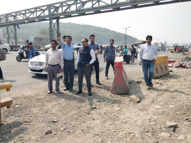 चांदणी चौकातील उड्डाणपूलाच्या कामाला जिल्हाधिकारी डॉ. राजेश देशमुख यांची भेट, काम वेगाने पूर्ण करण्याचे निर्देश