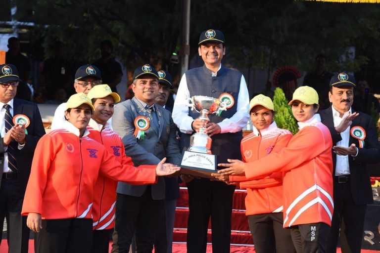 पोलिसांना आंतरराष्ट्रीय दर्जाच्या क्रीडा सुविधा देण्यासाठी पुण्यात क्रीडा संकुल उभारणार- उपमुख्यमंत्री देवेंद्र फडणवीस