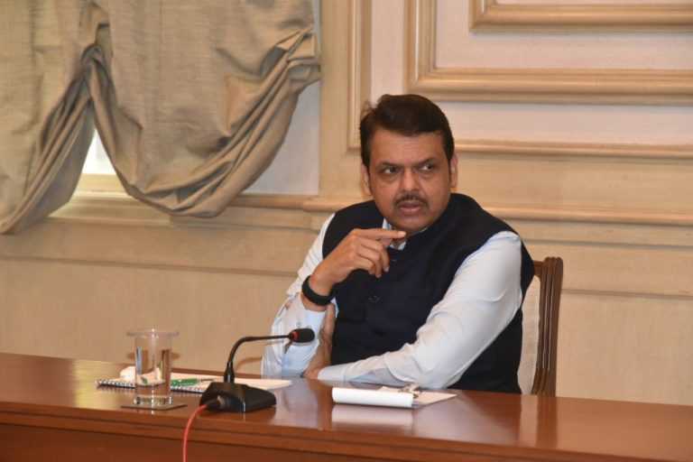 हत्तीरोग निर्मूलनासाठी ‘ट्रिपल ड्रग थेरपी’ (आयडीए) मोहिमेला वेग-मुख्यमंत्री देवेंद्र फडणवीस