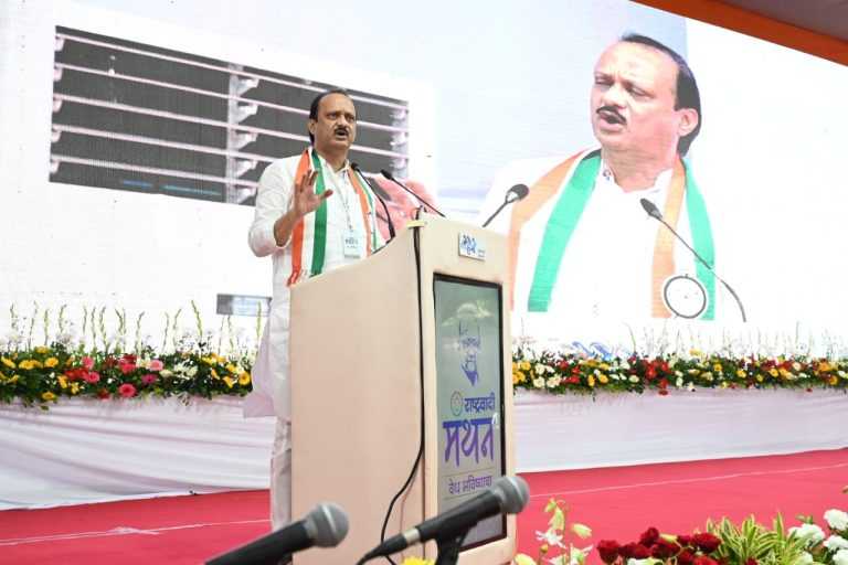 निवडणुका १/२ महिन्यात जाहीर होऊ शकतात कार्यकर्त्यांनी तयार रहावे -अजित पवार