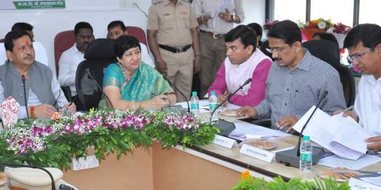 बागेसाठी आरक्षित जागेवरील बेकायदेशीर बांधकाम त्वरित थांबवावे – पालकमंत्री मंगलप्रभात लोढा