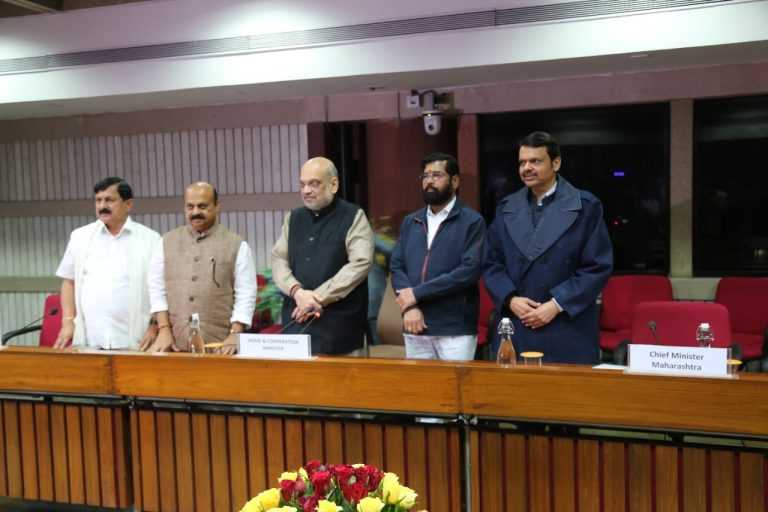 सीमावादावर चर्चा करण्यासाठी सहा मंत्र्यांची समिती; न्यायालयाचा निर्णय येईपर्यंत वाद नको-अमित शाह