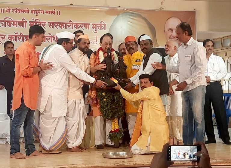 ..अन्यथा फडणवीस उपमुख्यमंत्रीपदीही राहणार नाहीत-भाजपानेते सुब्रमण्यम स्वामींचा थेट इशारा