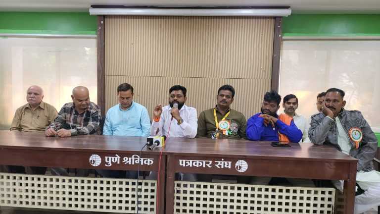 रिक्षा चालक मालकांच्या प्रश्नांसाठी देशव्यापी लढा उभारणार : बाबा कांबळे