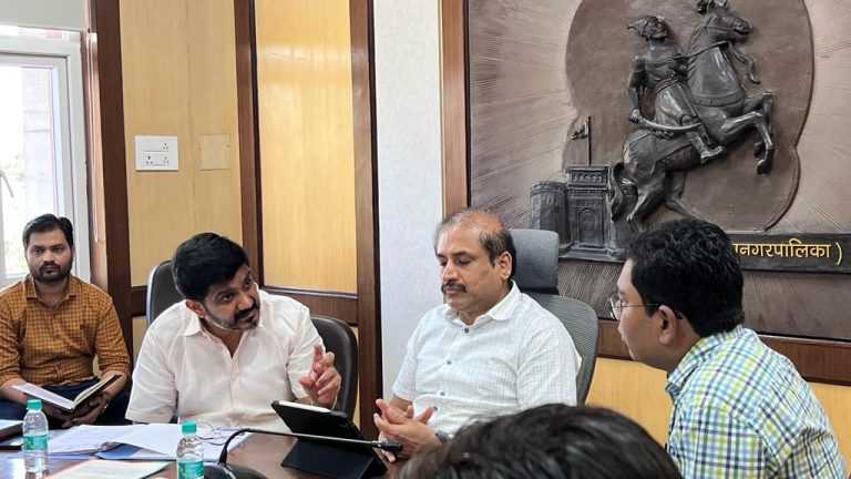 जैविक पद्धतीने नदीतील जलपर्णी हटविणार पालिका आयुक्तांचे आदेश-आमदार शिरोळे यांची माहिती