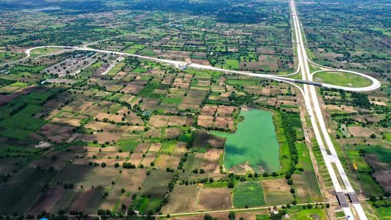 जितका प्रवास तितकाच पथकर !